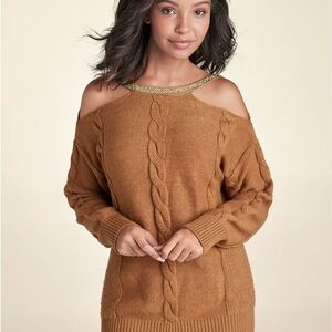 VENUS Off-Shoulder Cable Knit Sweater - Tan